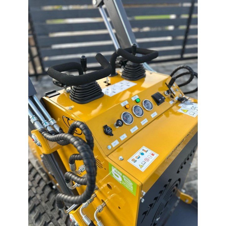 Miniładowarka Gąsienicowa JKL480 | 23 KM | Hydrostatyczny Napęd 4×4