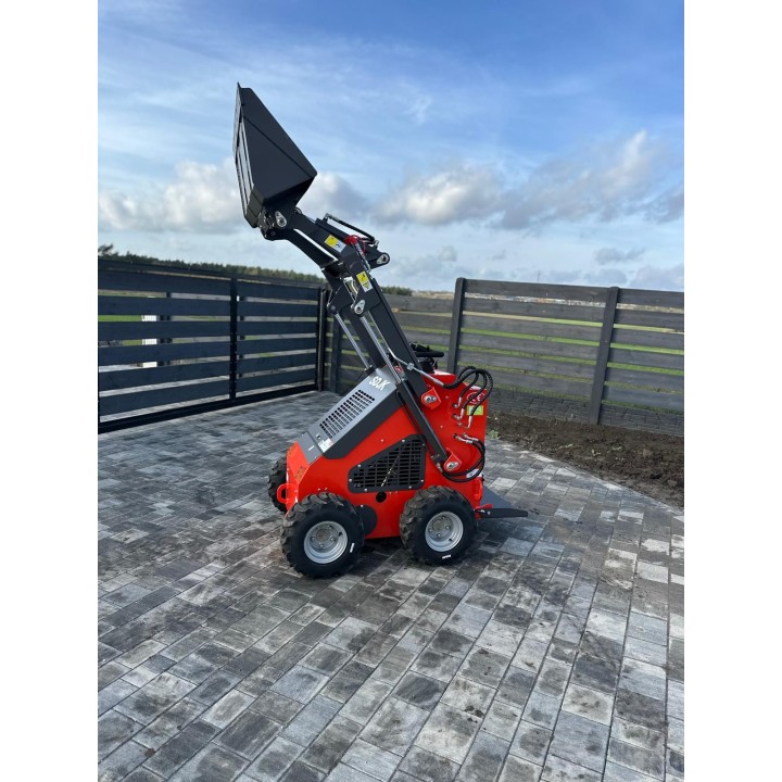 Miniładowarka  JKL480W | 23 KM | Kołowa | Hydrostatyczny Napęd 4×4